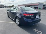 Used 2021 Toyota Corolla LE image 3