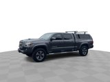 Used 2017 Toyota Tacoma TRD Sport image 4