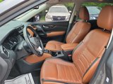 Used 2017 Nissan Rogue SL w/ SL Premium Package image 5