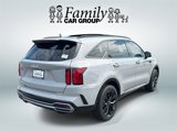 Used 2023 Kia Sorento SX image 3