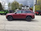 New 2025 Jeep Grand Cherokee Altitude image 4
