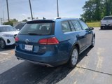 Used 2018 Volkswagen Golf Alltrack image 4