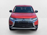 Used 2016 Mitsubishi Outlander SE image 2