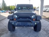 Used 2013 Jeep Wrangler Unlimited Rubicon image 2