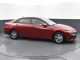 Certified 2025 Hyundai Elantra SE image 2