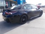 Used 2022 Toyota Camry SE image 2