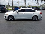 Used 2019 Ford Fusion SE image 2