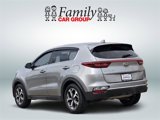 Used 2022 Kia Sportage LX image 3