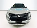 Used 2023 Mitsubishi Outlander SEL image 2