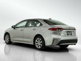 Used 2022 Toyota Corolla LE image 3