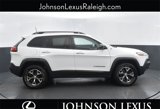 Used 2018 Jeep Cherokee Trailhawk image 6