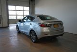 Used 2019 Toyota Yaris LE image 4