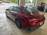 Used 2024 Hyundai Elantra SEL image 3