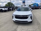 New 2025 Chevrolet Trax LT w/ Driver Confidence Package image 2
