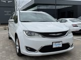 Used 2020 Chrysler Pacifica Limited image 3