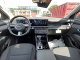 New 2025 Hyundai Tucson SE image 4