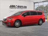 New 2025 Chrysler Pacifica Select image 2