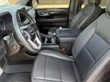 Used 2023 GMC Yukon SLT w/ SLT Luxury Package image 4