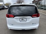 Used 2018 Chrysler Pacifica Limited w/ Advanced Safetytec Group image 4