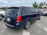Used 2017 Dodge Grand Caravan SXT w/ Driver Convenience Group image 4