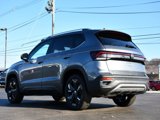 New 2025 Volkswagen Taos SE image 5