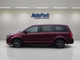 Used 2017 Dodge Grand Caravan SE image 4