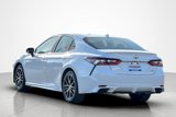 Certified 2022 Toyota Camry SE image 3