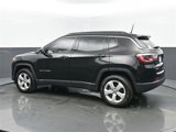 Used 2018 Jeep Compass Latitude w/ Cold Weather Group image 3