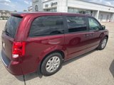 Used 2020 Dodge Grand Caravan SE image 4