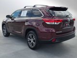 Used 2019 Toyota Highlander LE image 4