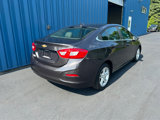 Used 2017 Chevrolet Cruze LT image 4