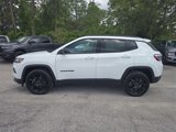 New 2025 Jeep Compass Latitude image 3