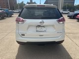 Used 2015 Nissan Rogue SV w/ SV Premium Package image 4