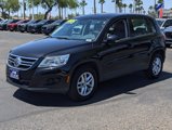 Used 2011 Volkswagen Tiguan S image 5