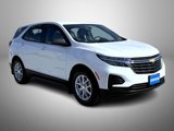 Used 2022 Chevrolet Equinox LS w/ LS Convenience Package image 3