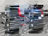 Certified 2023 Cadillac XT4 Luxury image 4