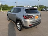Used 2022 Jeep Compass Latitude image 3