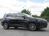 Used 2020 Jeep Cherokee Latitude Plus image 2
