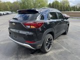 Used 2022 Chevrolet TrailBlazer LT w/ Convenience Package image 3