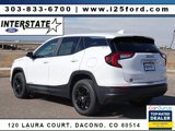 Used 2024 GMC Terrain SLE image 3