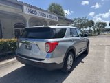 Used 2022 Ford Explorer XLT image 3