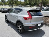 Certified 2025 Volvo XC40 B5 Core image 3