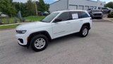 Used 2022 Jeep Grand Cherokee Laredo w/ Luxury Tech Group I image 5