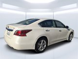 Used 2015 Nissan Altima 2.5 SL w/ Technology Package image 3