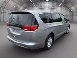 Used 2017 Chrysler Pacifica Touring w/ Tire & Wheel Group image 2