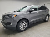 Used 2023 Ford Edge SEL image 2
