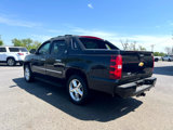 Used 2013 Chevrolet Avalanche LTZ image 4