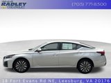 Used 2024 Nissan Altima 2.5 SV image 2
