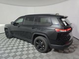 Used 2023 Jeep Grand Cherokee L Limited w/ Luxury Tech Group II image 5