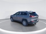 Used 2016 Jeep Cherokee Limited image 5